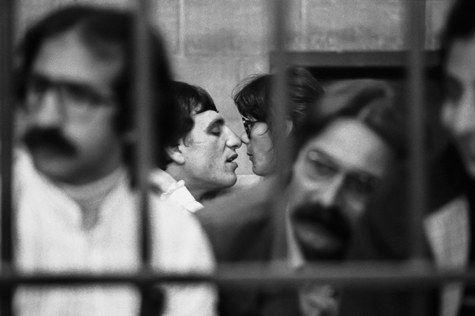 Raffaele Fiore, capo colonna torinese delle B.R, con la compagna Angela Vai al processo per terrorismo nel bunker del carcere le Vallette di Torino per i reati commessi dal 1973 al 1980