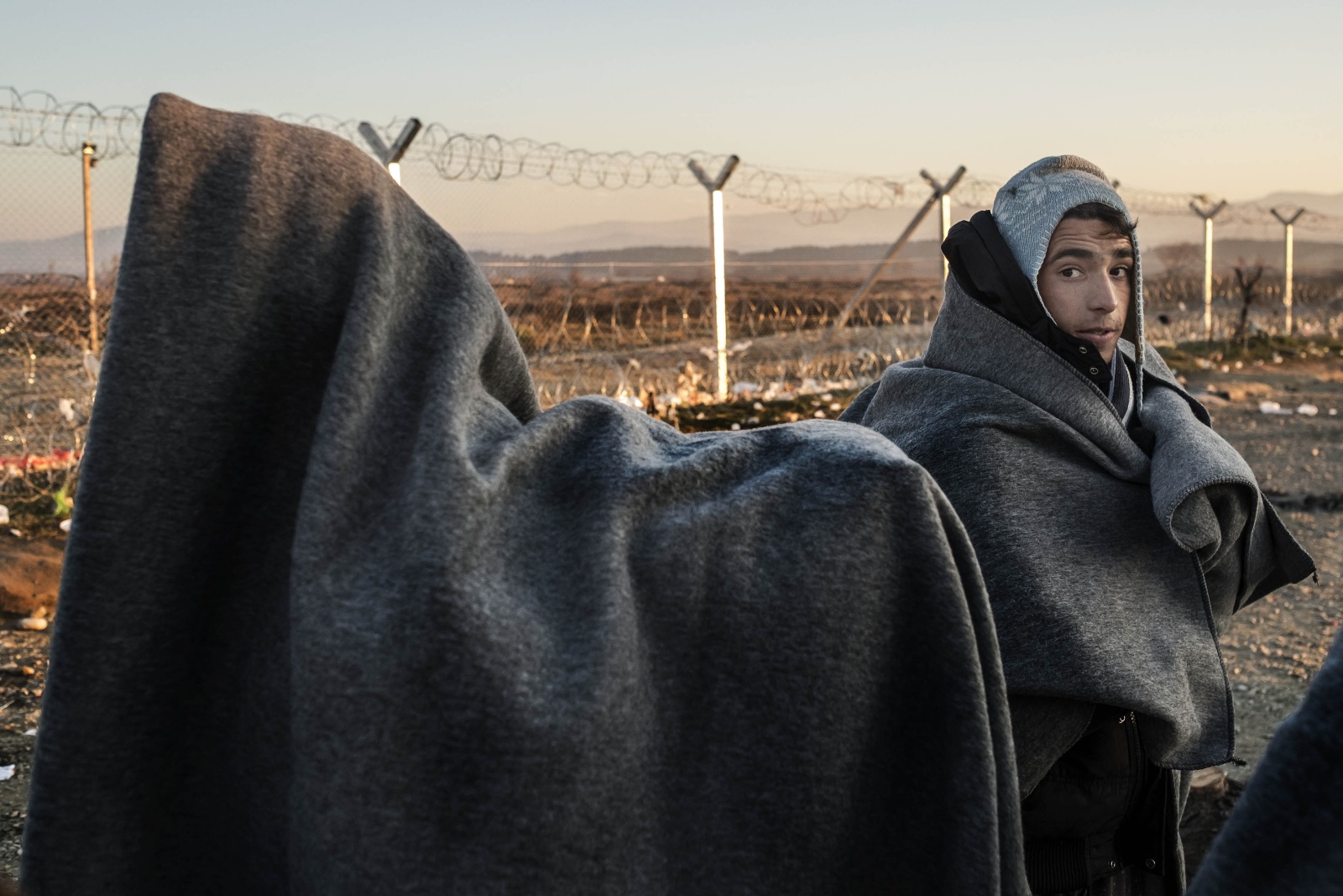 Idomeni confine tra Grecia e Macedonia dove ogni giorno transitano  migliaia di profughi provenienti dall'Afghanistan, Iraq e Siria seguendo la rotta della Western Balkan route 